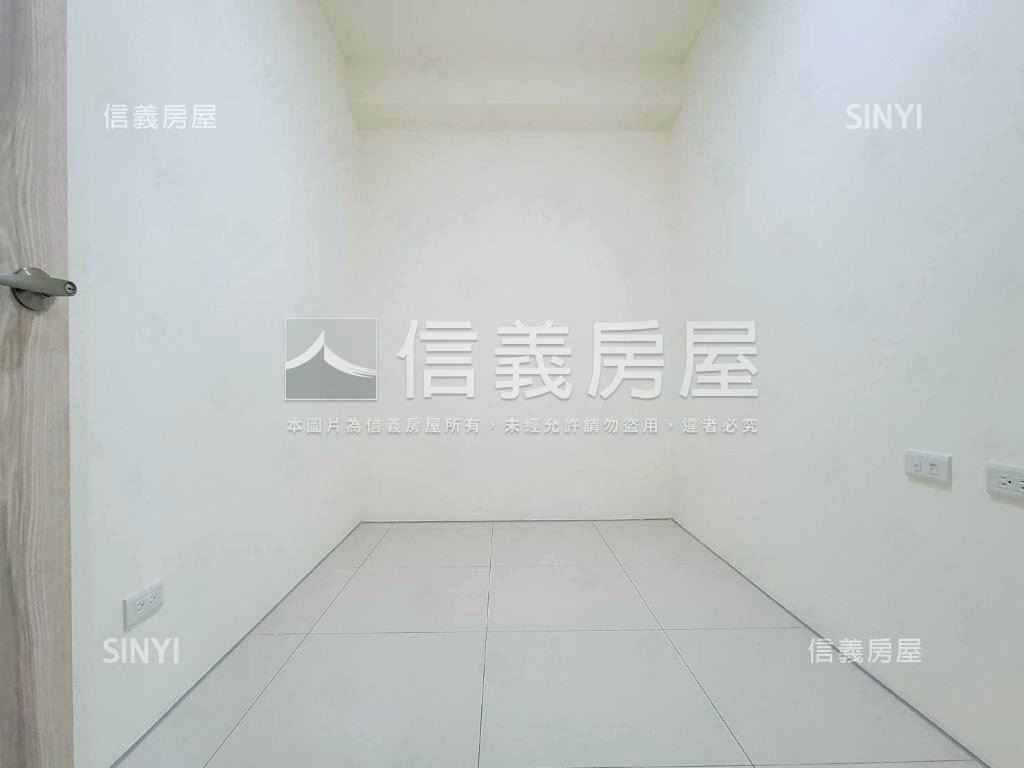 昕上城三房房屋室內格局與周邊環境