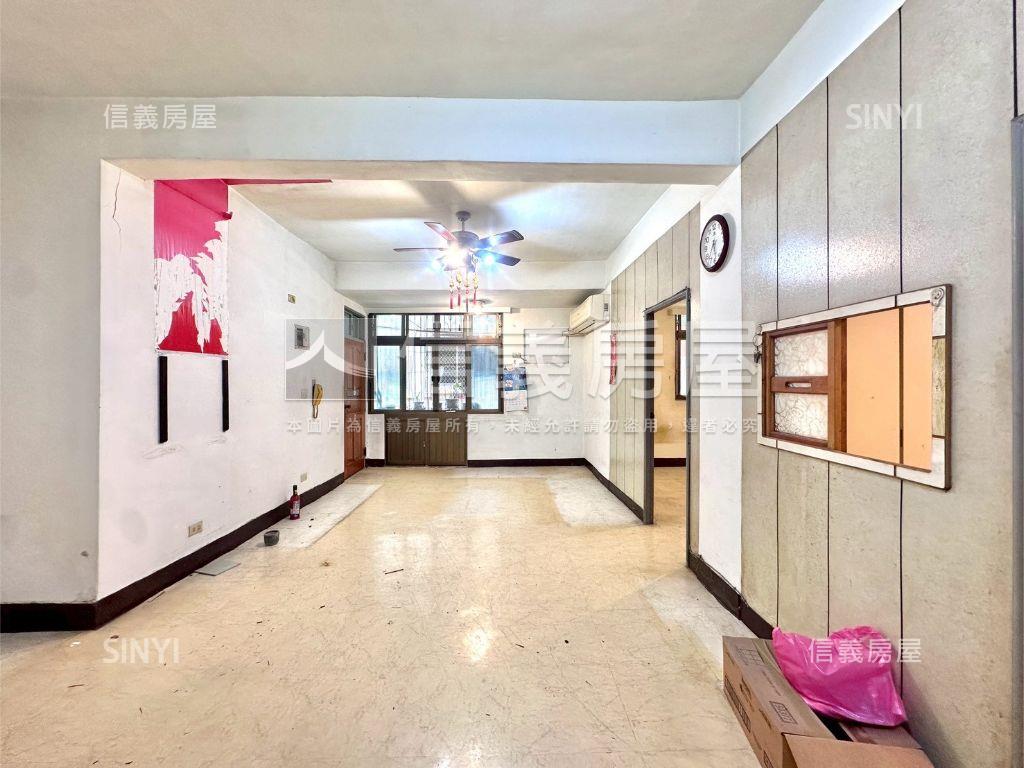 幸福加碼稀有二樓方正宅房屋室內格局與周邊環境