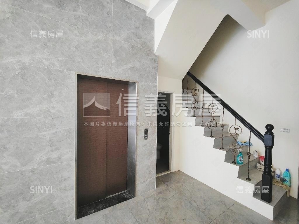 鹿港富景金鑽店面Ｃ戶房屋室內格局與周邊環境