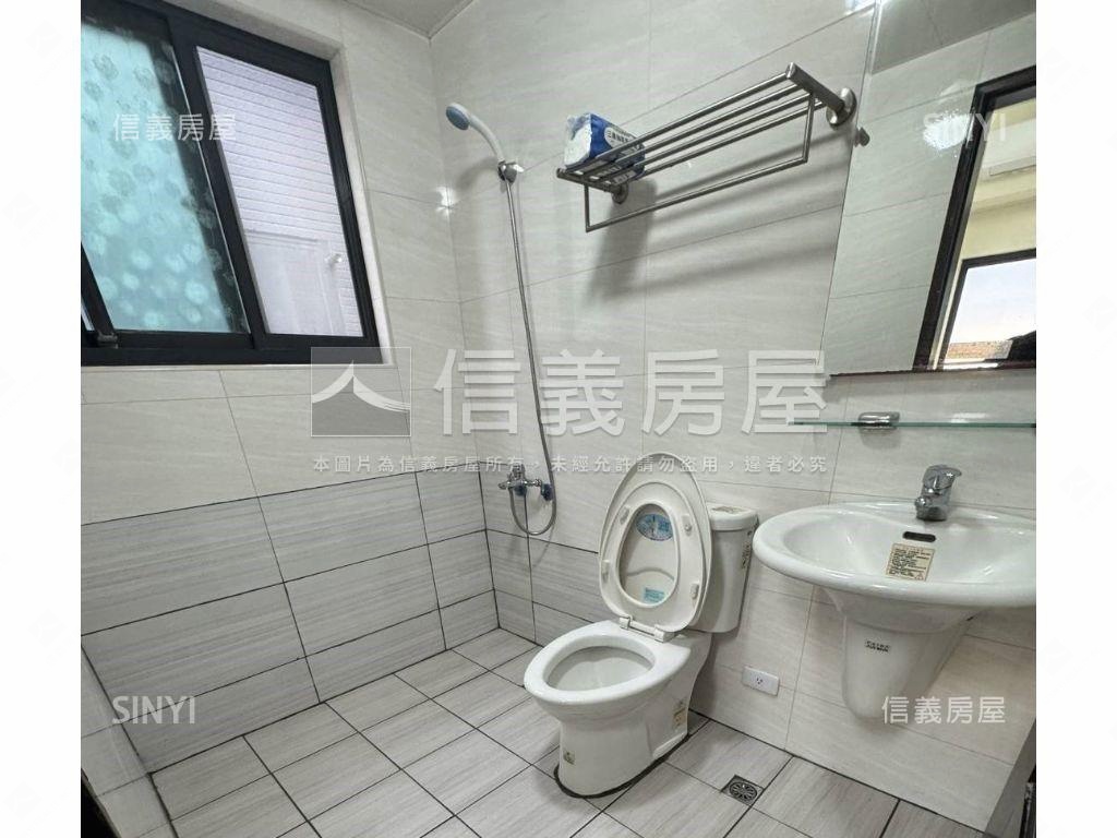 河美御景景觀四房車位房屋室內格局與周邊環境