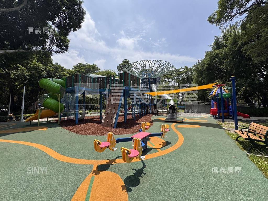 前港公園明亮美寓房屋室內格局與周邊環境