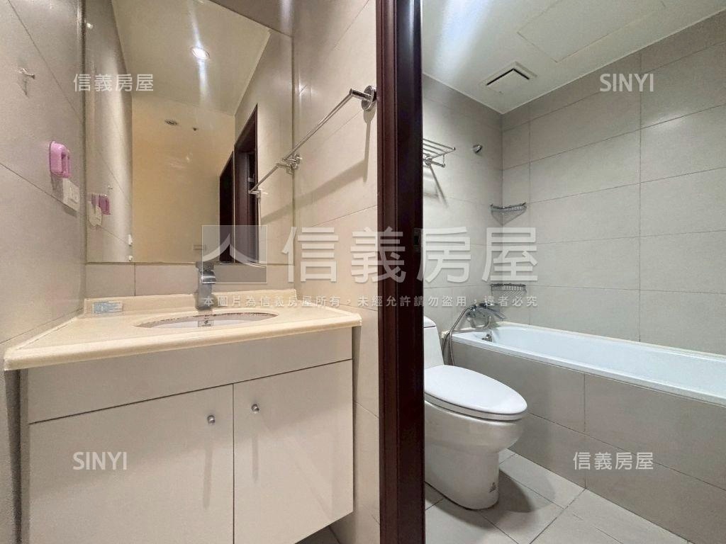 ✨家境亮麗三房車位房屋室內格局與周邊環境