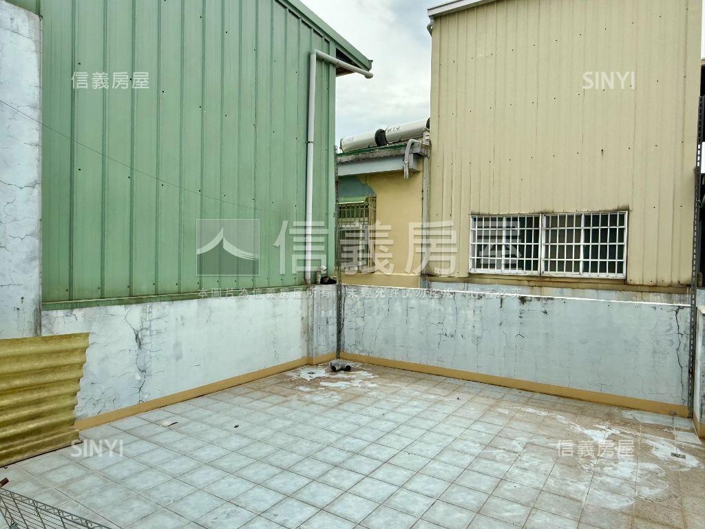國中路震後透天房屋室內格局與周邊環境
