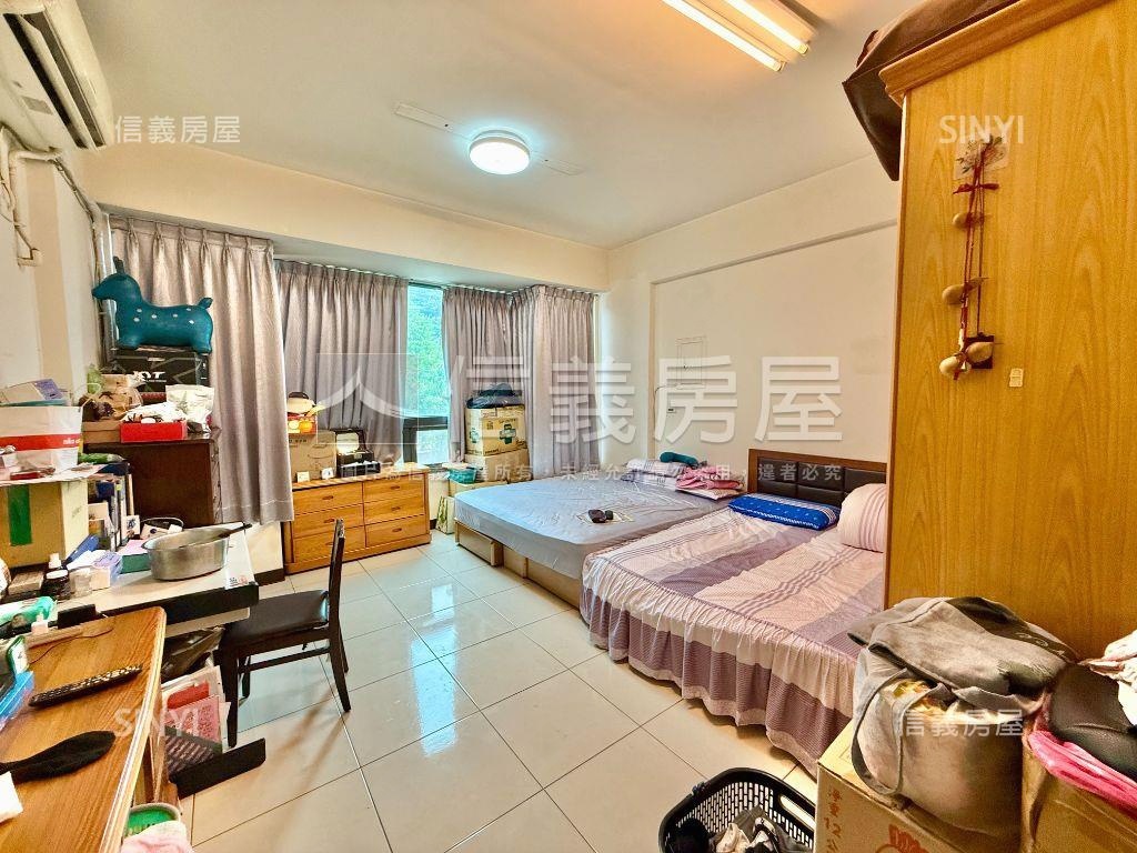 國中路震後透天房屋室內格局與周邊環境
