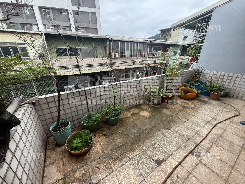 三俊街黃金廠房房屋室內格局與周邊環境