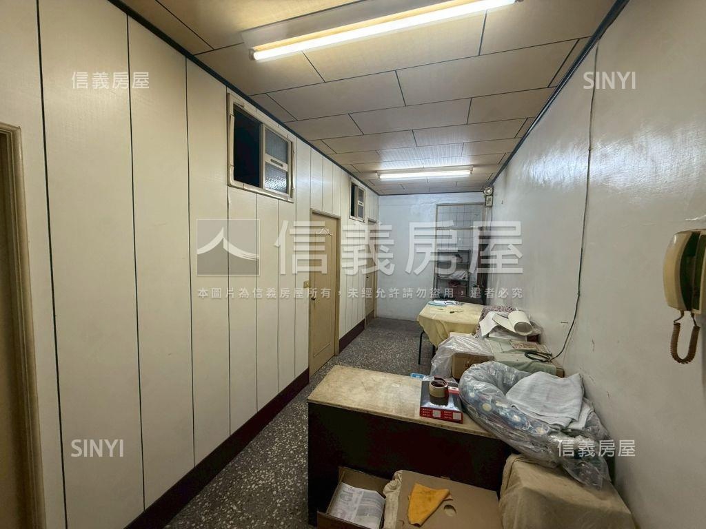 三俊街黃金廠房房屋室內格局與周邊環境