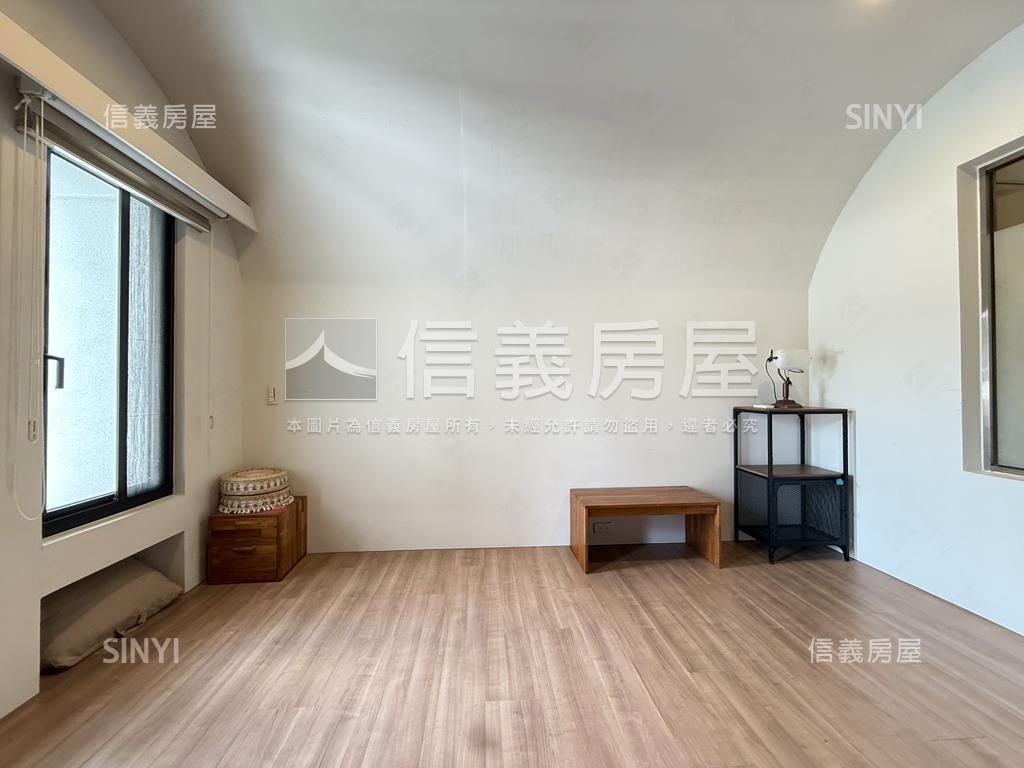 力麒麗麒．後棟靜謐山景房屋室內格局與周邊環境
