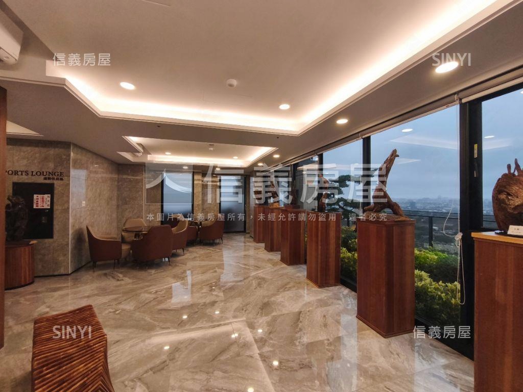 青埔宜雄耑鑄三房三衛浴房屋室內格局與周邊環境