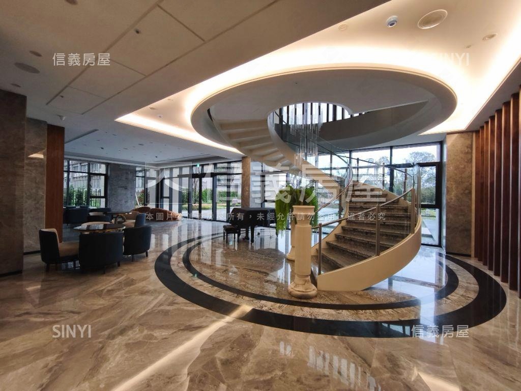 青埔宜雄耑鑄三房三衛浴房屋室內格局與周邊環境