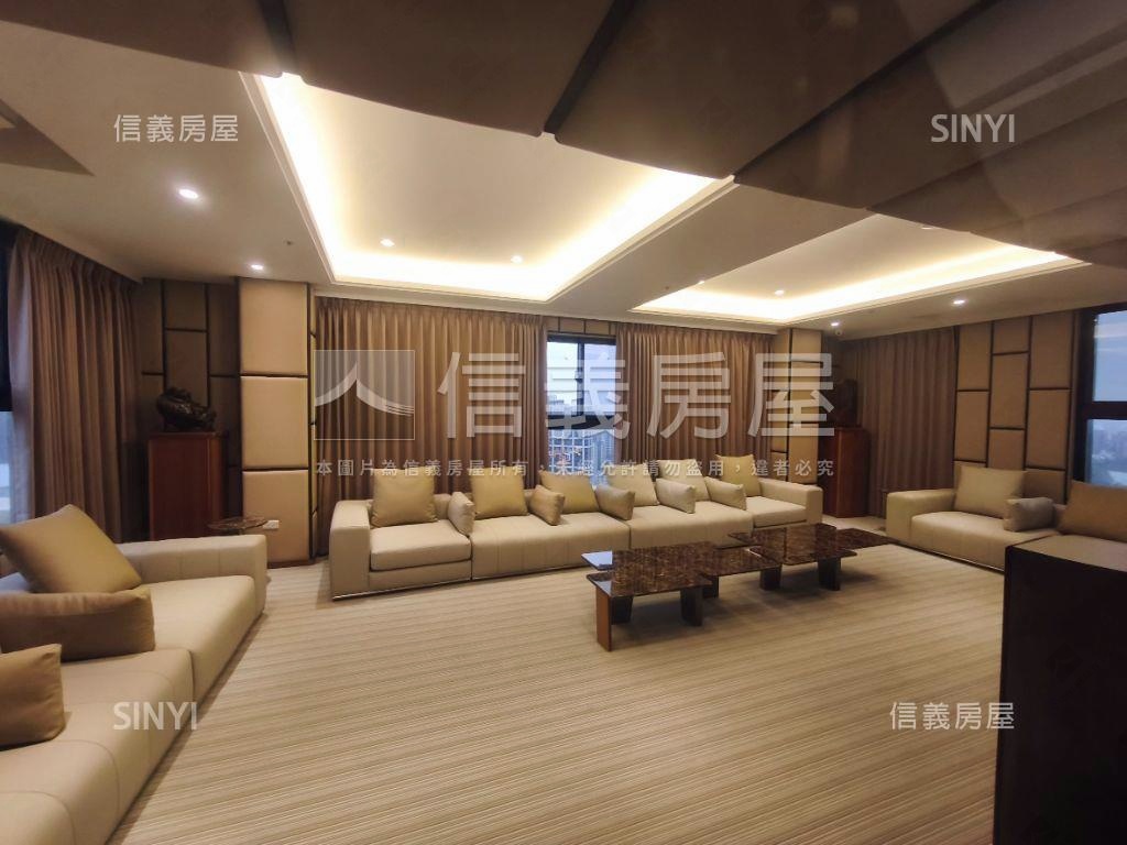 青埔宜雄耑鑄三房三衛浴房屋室內格局與周邊環境