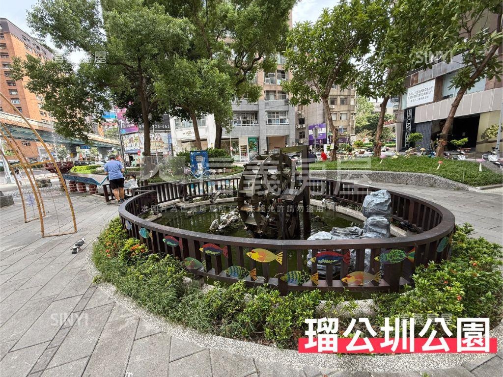 統創緻頂樓小豪邸房屋室內格局與周邊環境