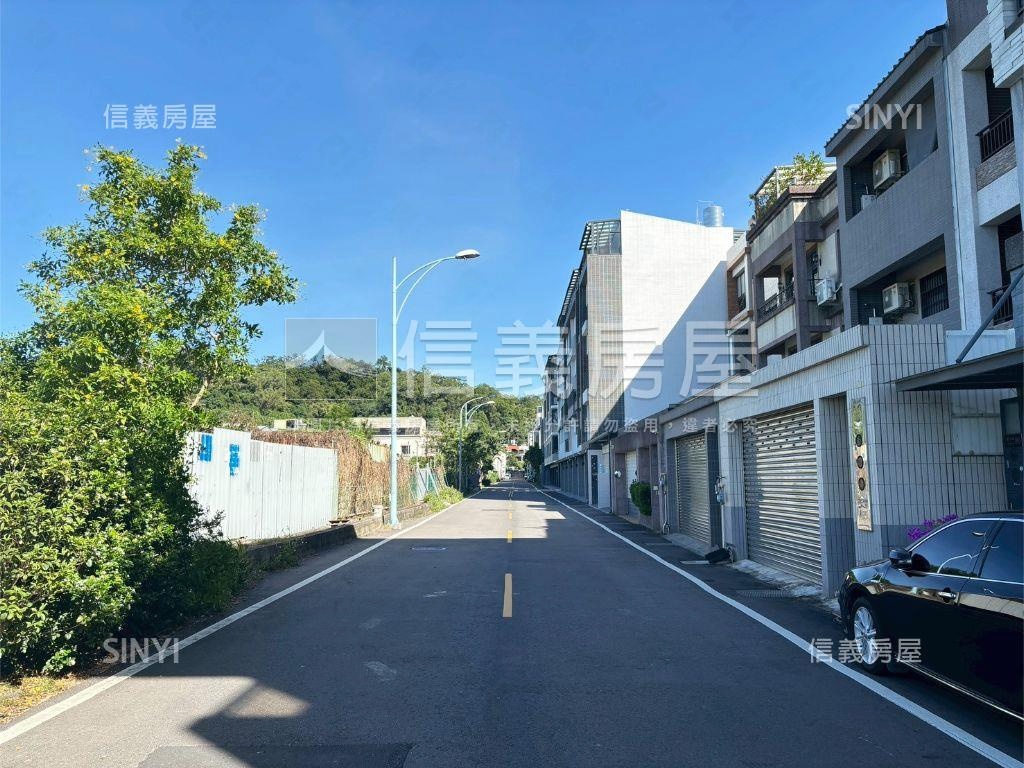 綠獅幸福透天房屋室內格局與周邊環境