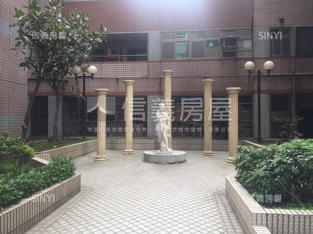 力霸朝南高樓採光三房車位房屋室內格局與周邊環境