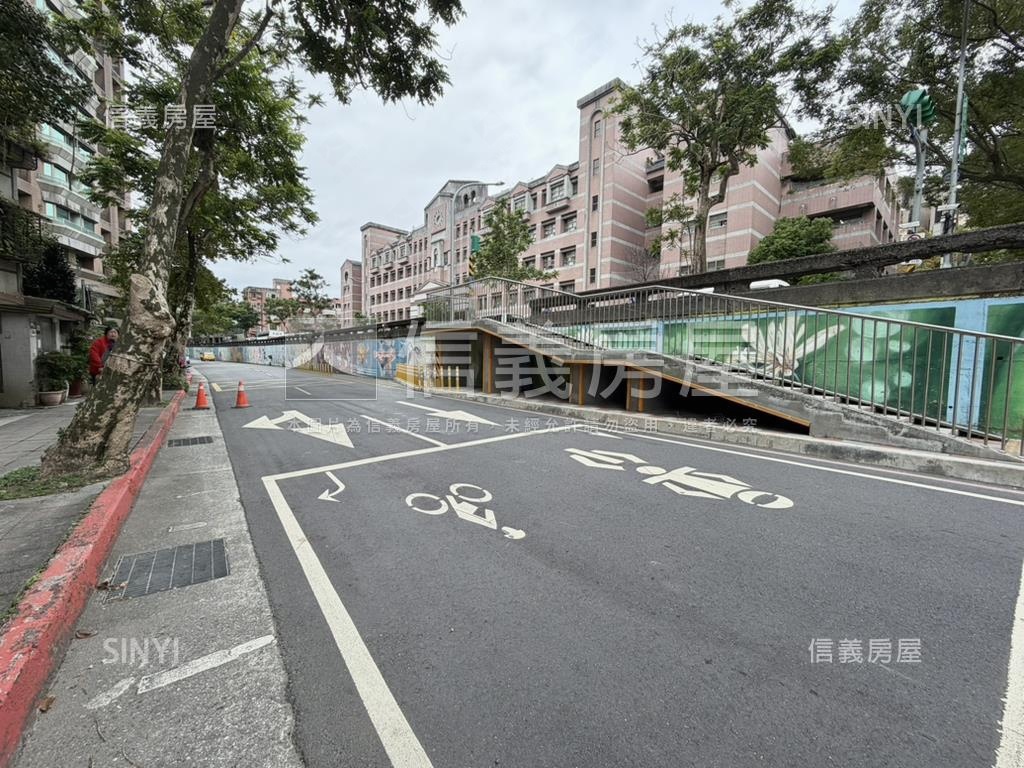 文山區久康街土地房屋室內格局與周邊環境