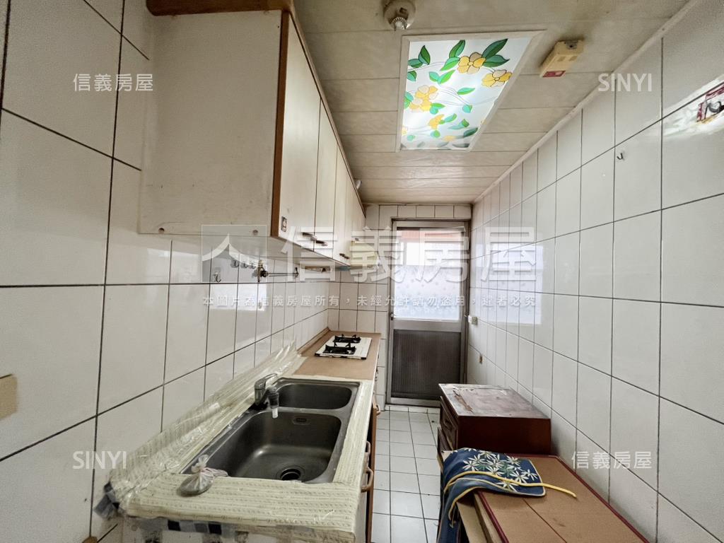 高風亮節高樓層美四房房屋室內格局與周邊環境