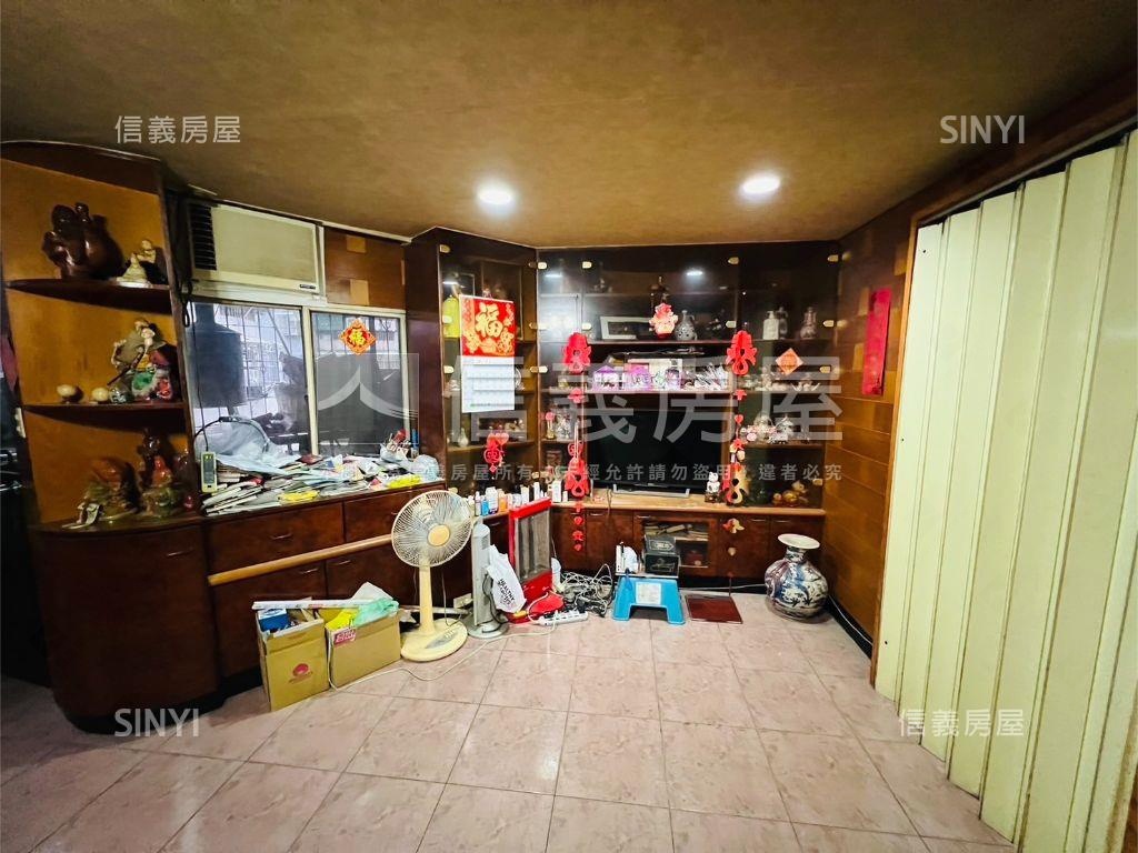 中港舒適大空間房屋室內格局與周邊環境