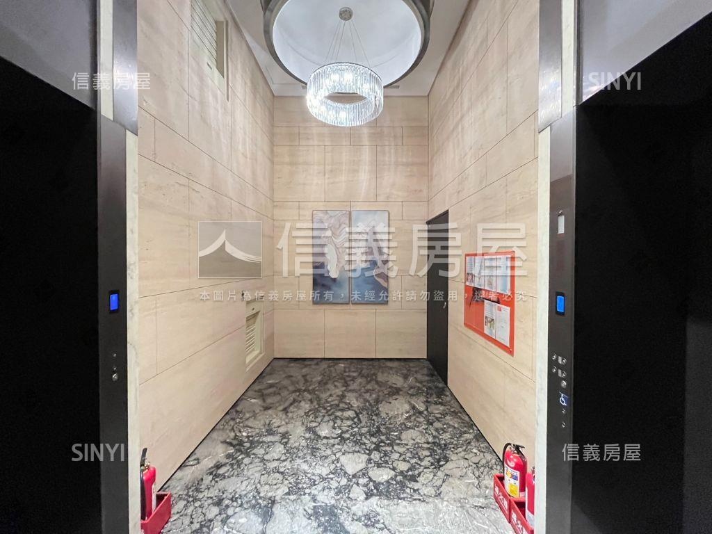 ［專任］鳳止高梧兩房兩衛房屋室內格局與周邊環境