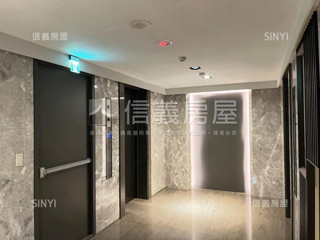 ［專任］鳳止高梧兩房兩衛房屋室內格局與周邊環境