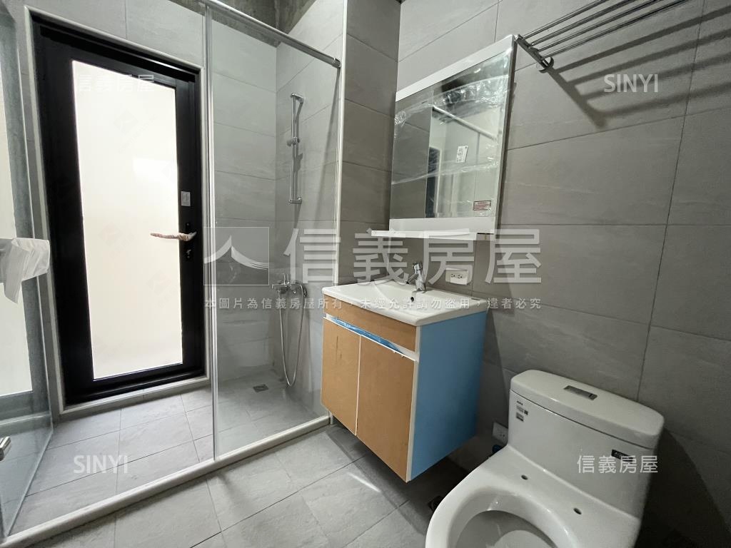 全新擁萃電梯別墅Ｃ房屋室內格局與周邊環境