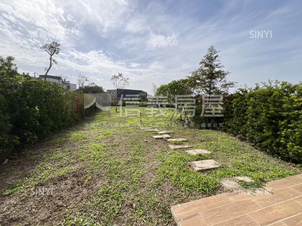 全新擁萃電梯別墅Ｃ房屋室內格局與周邊環境