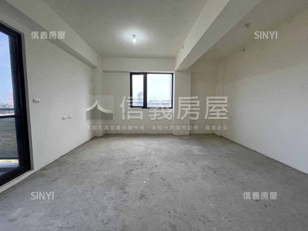 全新擁萃電梯別墅Ｃ房屋室內格局與周邊環境