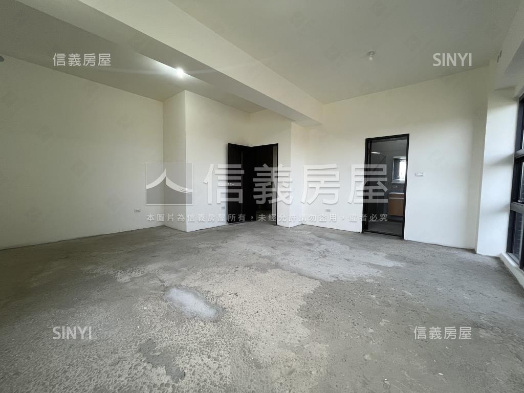 全新擁萃電梯別墅Ｃ房屋室內格局與周邊環境