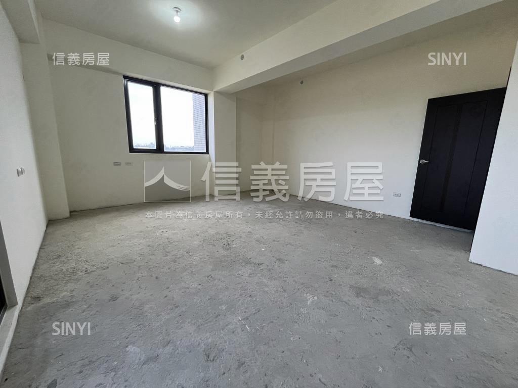 全新擁萃電梯別墅Ｃ房屋室內格局與周邊環境