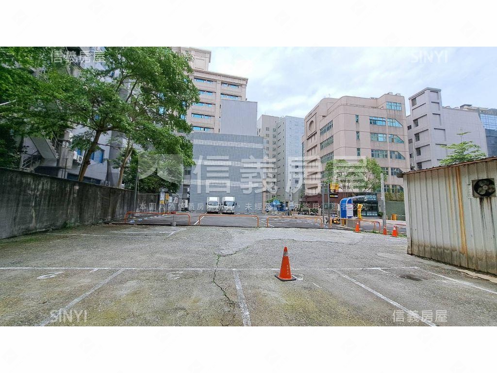 【精華土地】內湖站科工Ａ房屋室內格局與周邊環境