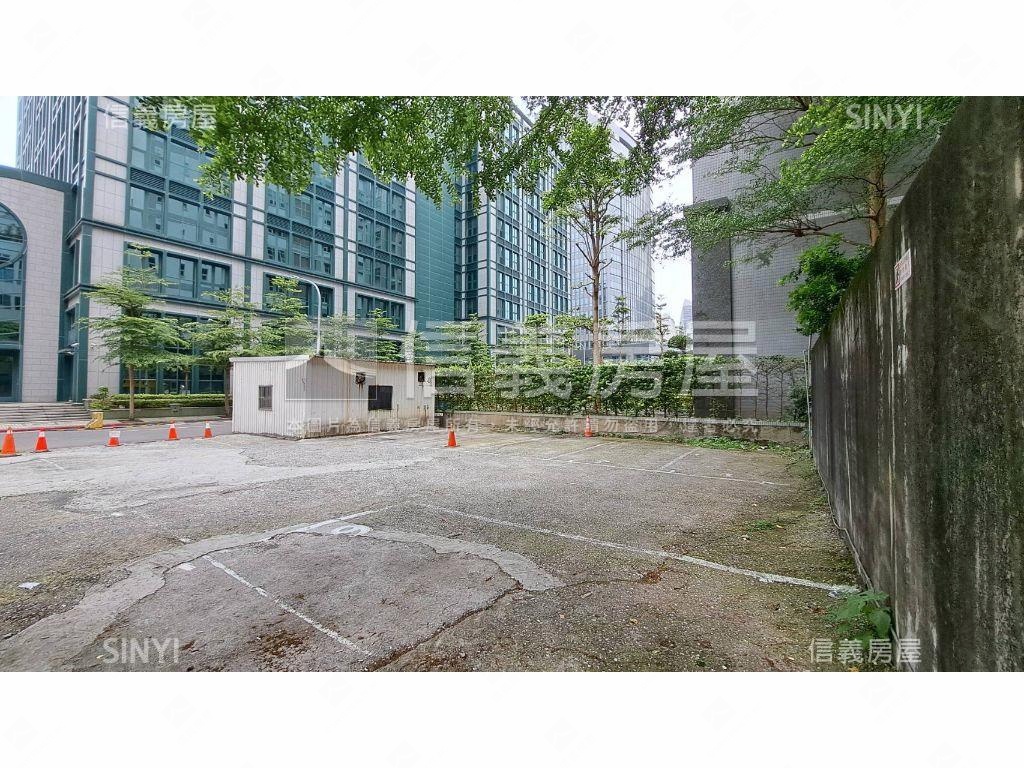 【精華土地】內湖站科工Ａ房屋室內格局與周邊環境
