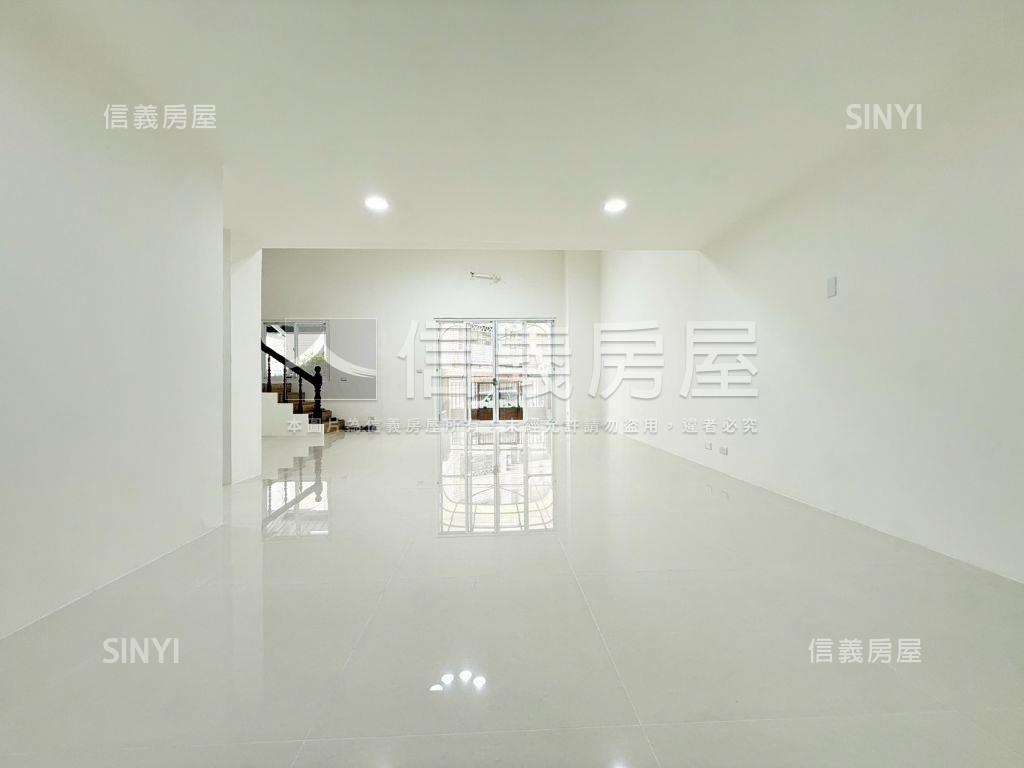 桃園復旦商圈白天鵝大庭院房屋室內格局與周邊環境