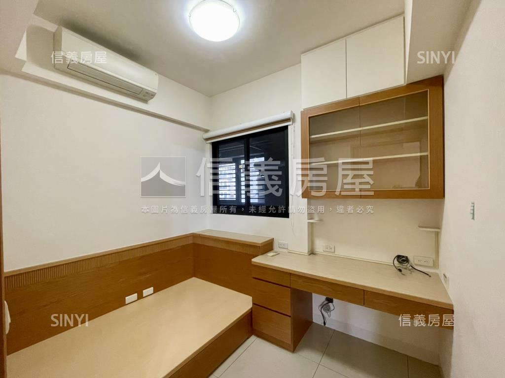 頂新特區‧雅鼎美三房平車房屋室內格局與周邊環境