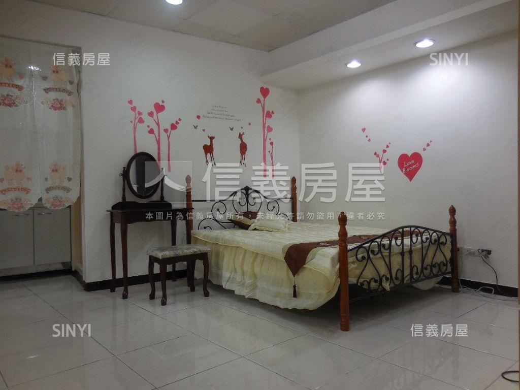 集美稀有大坪數收租華廈房屋室內格局與周邊環境