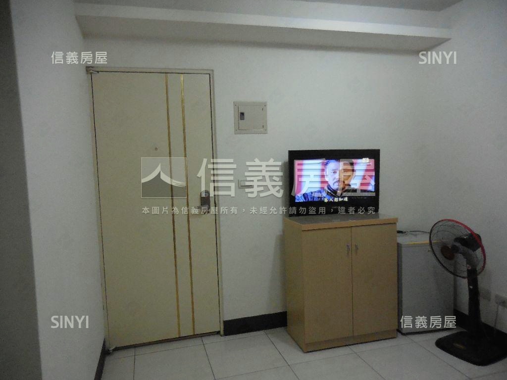 集美稀有大坪數收租華廈房屋室內格局與周邊環境