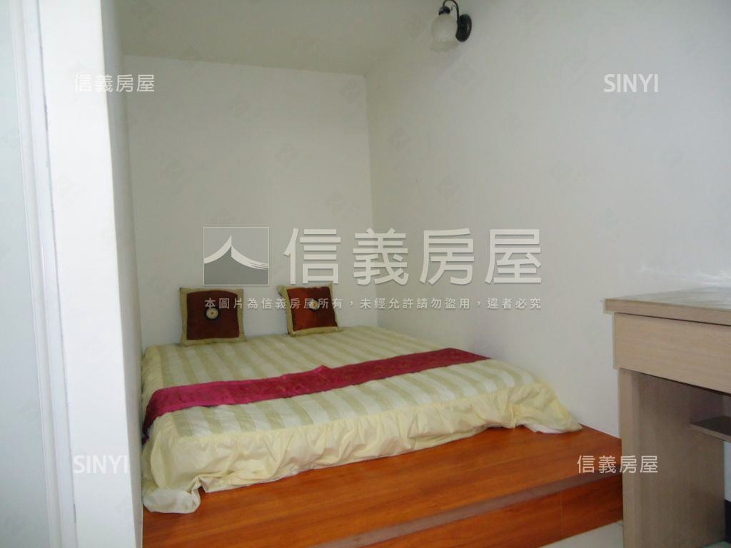 集美稀有大坪數收租華廈房屋室內格局與周邊環境