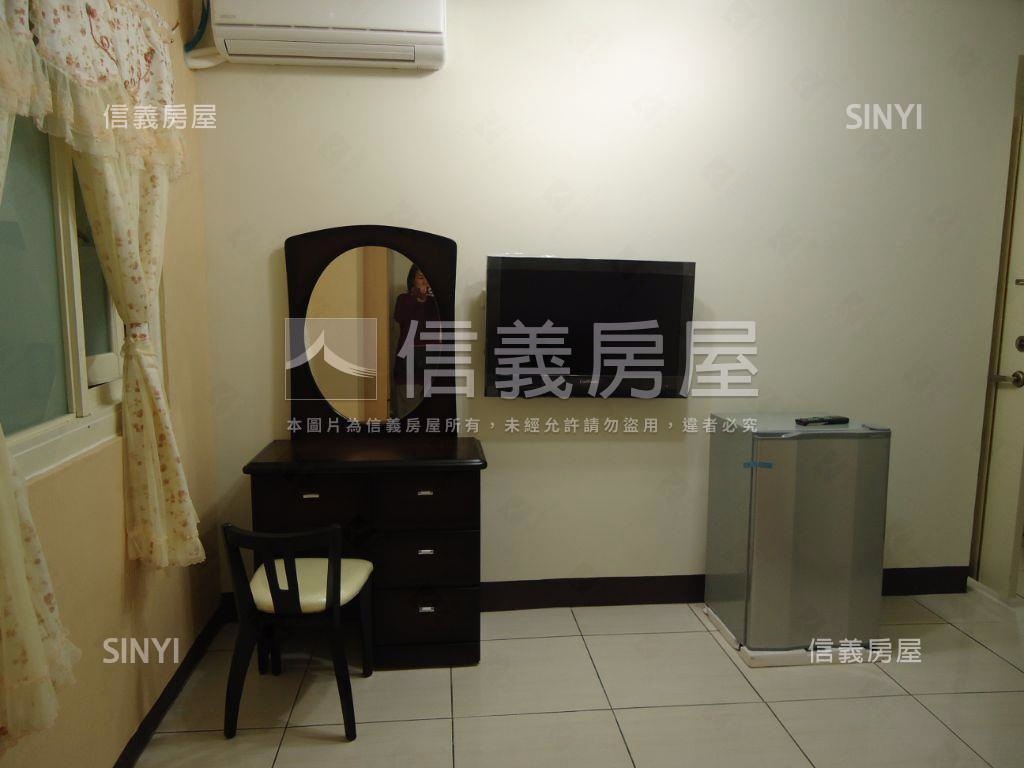 集美稀有大坪數收租華廈房屋室內格局與周邊環境