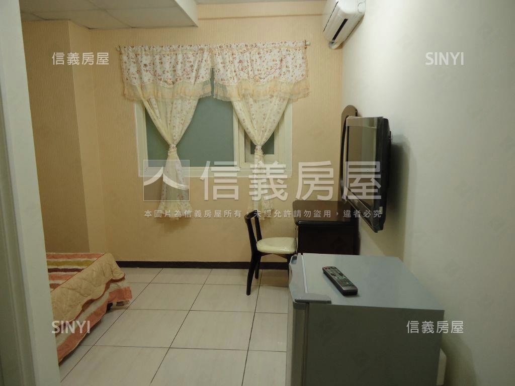 集美稀有大坪數收租華廈房屋室內格局與周邊環境