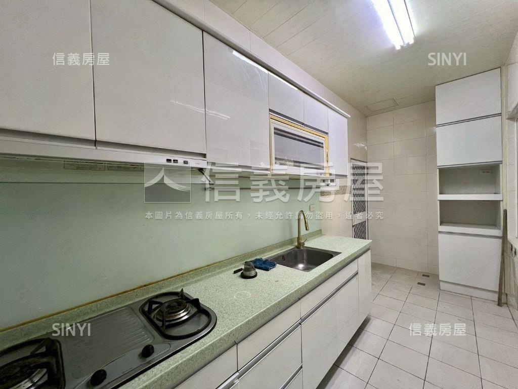 安定｜近南科大面寬透天房屋室內格局與周邊環境