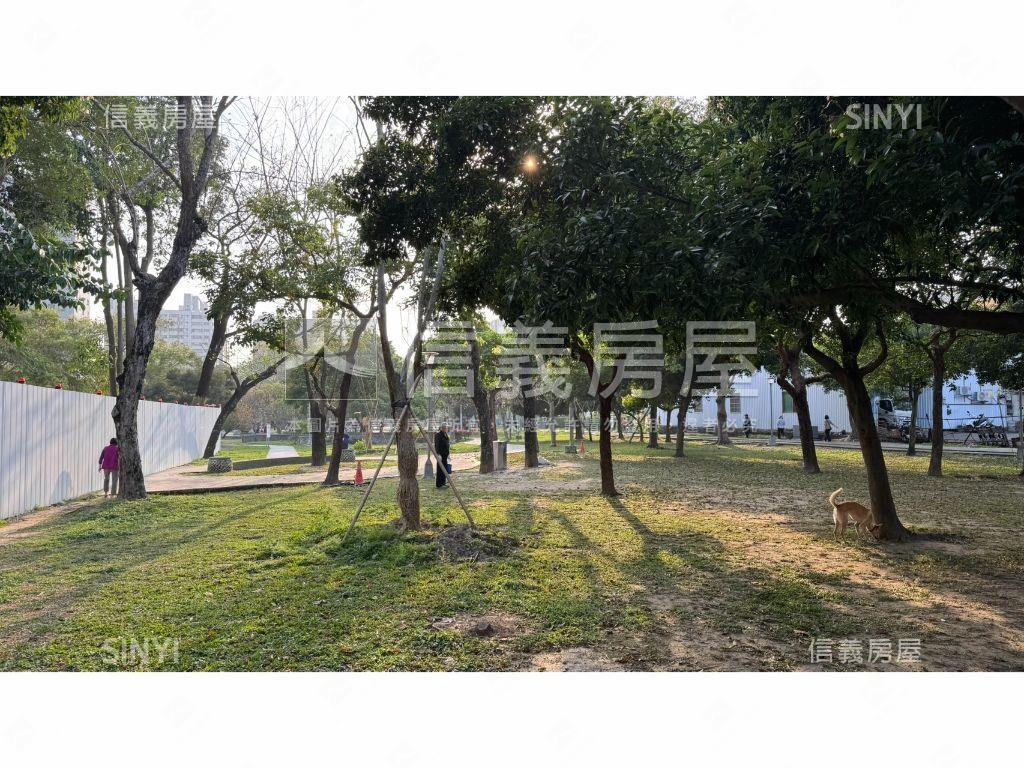 社區７－１１海闊天空３房房屋室內格局與周邊環境