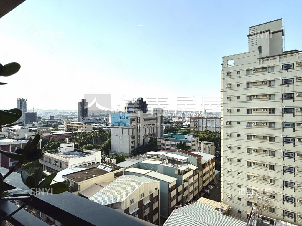 雋業建設－１雋四房雙平車房屋室內格局與周邊環境