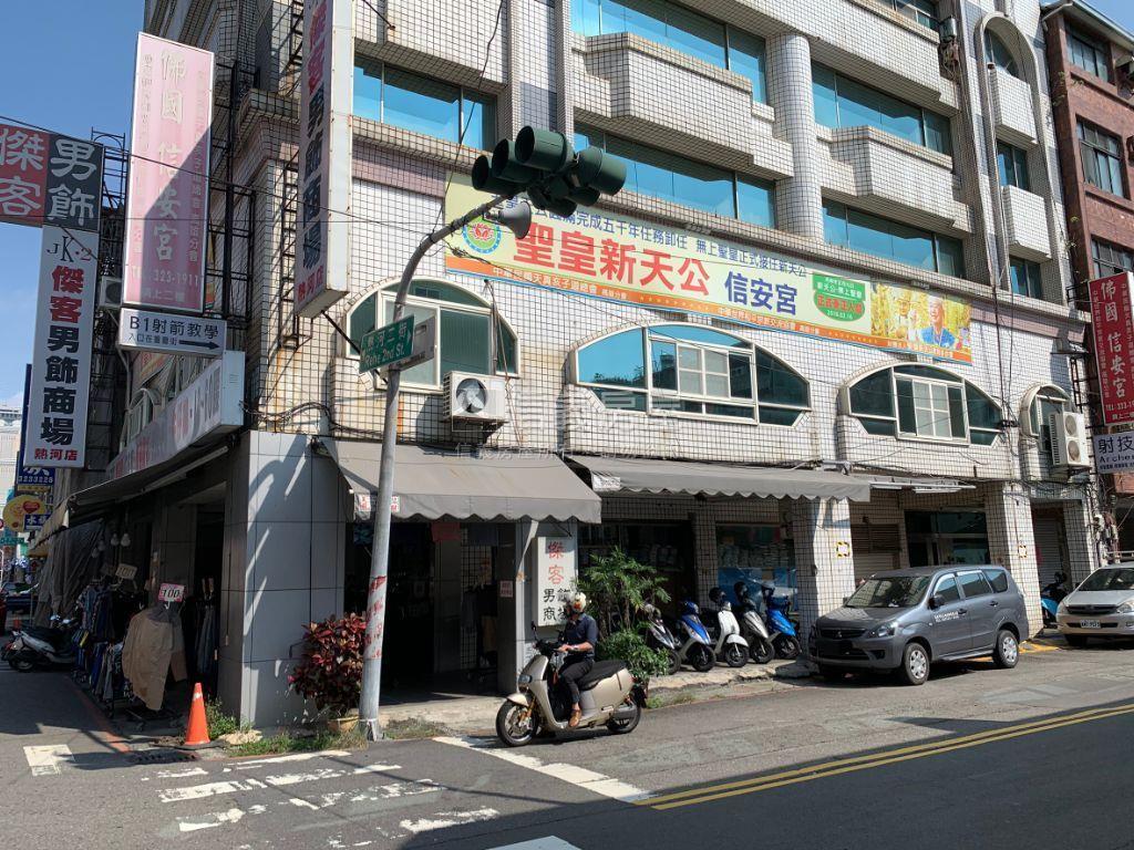 火車站旁首選商業空間房屋室內格局與周邊環境