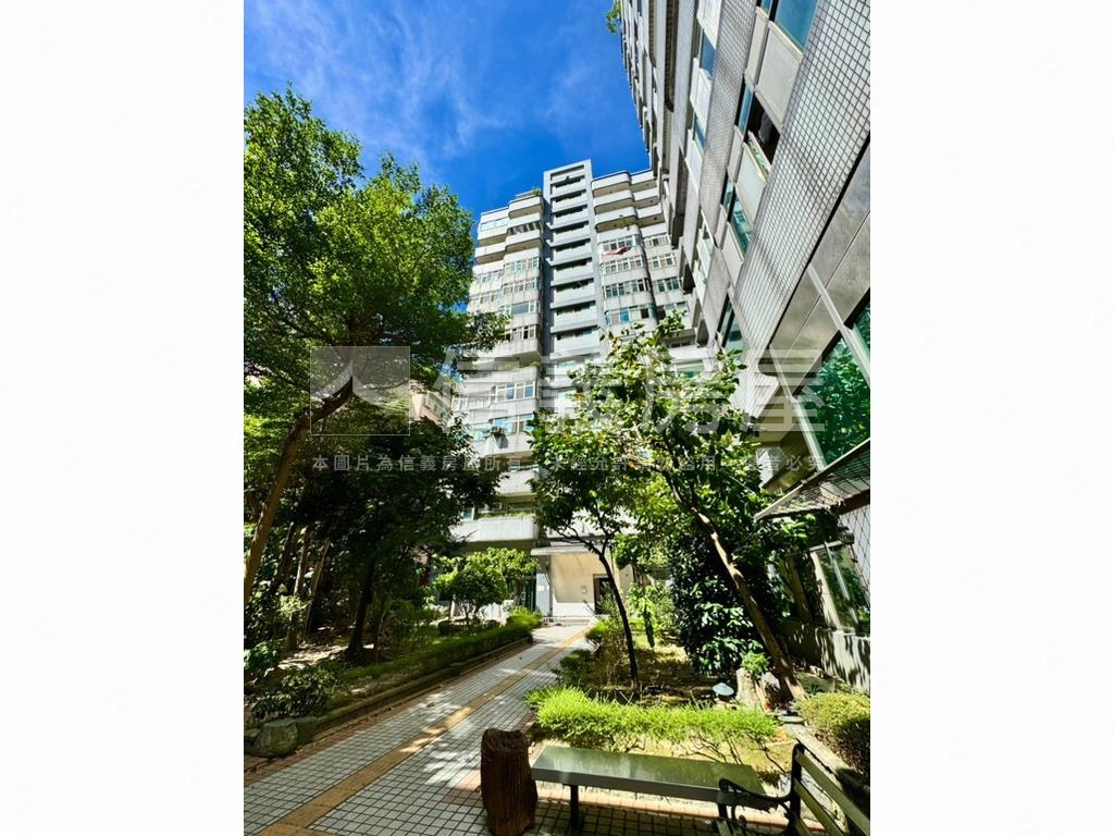 景安電梯三房平面車位房屋室內格局與周邊環境