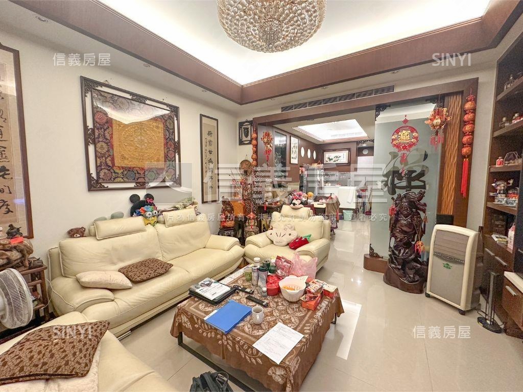 ★五堵里仁花園透天社區★房屋室內格局與周邊環境