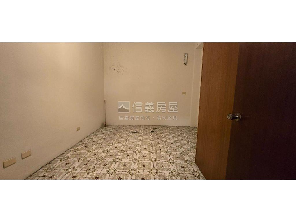 西門路二段圓環小資店住房屋室內格局與周邊環境