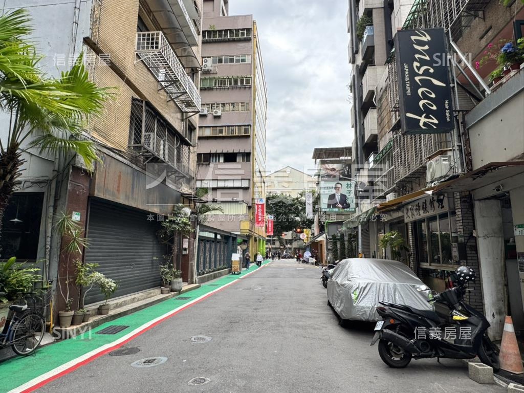 森美術坡平車位可獨立買賣房屋室內格局與周邊環境