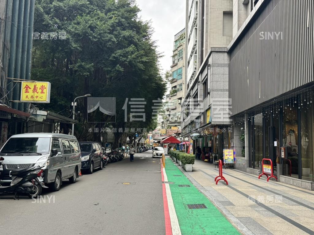 森美術坡平車位可獨立買賣房屋室內格局與周邊環境