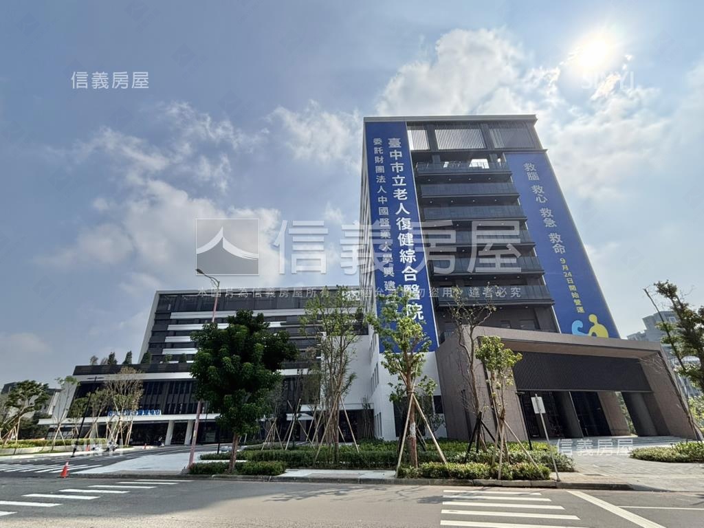 佳福青樂高樓裝潢三房車位房屋室內格局與周邊環境