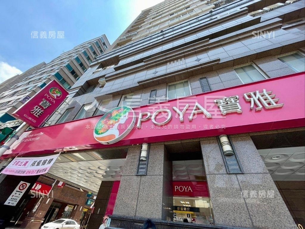 饒河夜市人潮金店面房屋室內格局與周邊環境