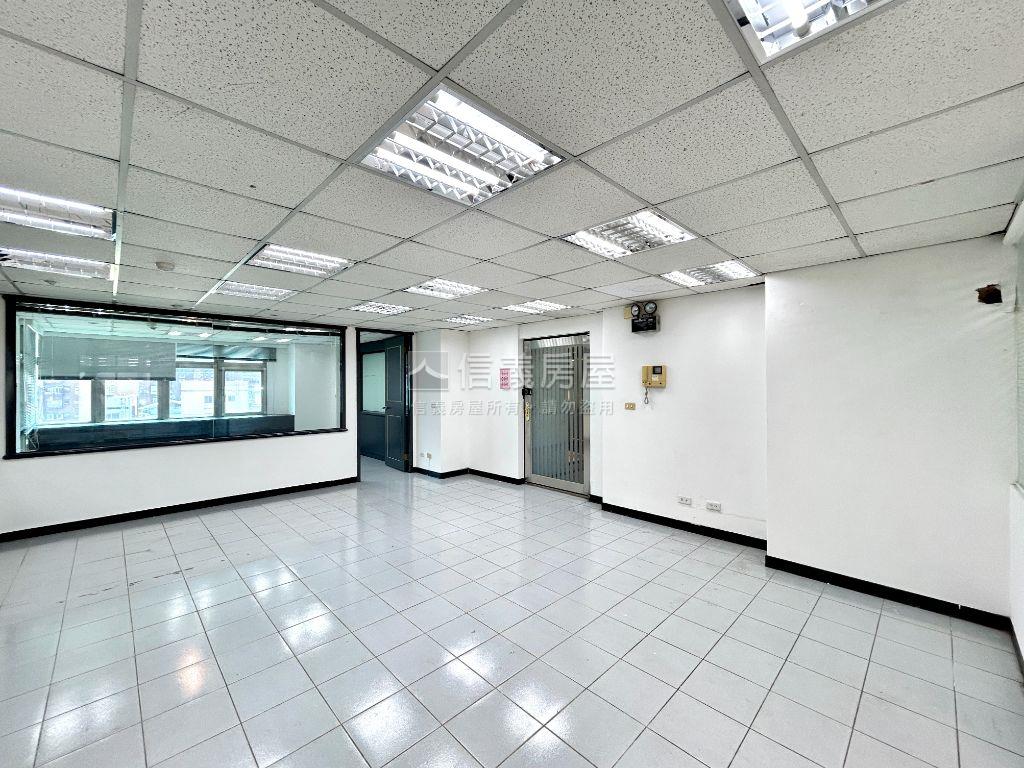 科技捷運稀有採光辦公房屋室內格局與周邊環境