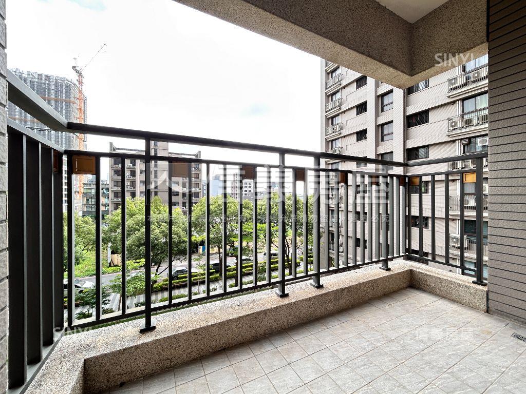 Ａ９專任擇鄰美屋房屋室內格局與周邊環境