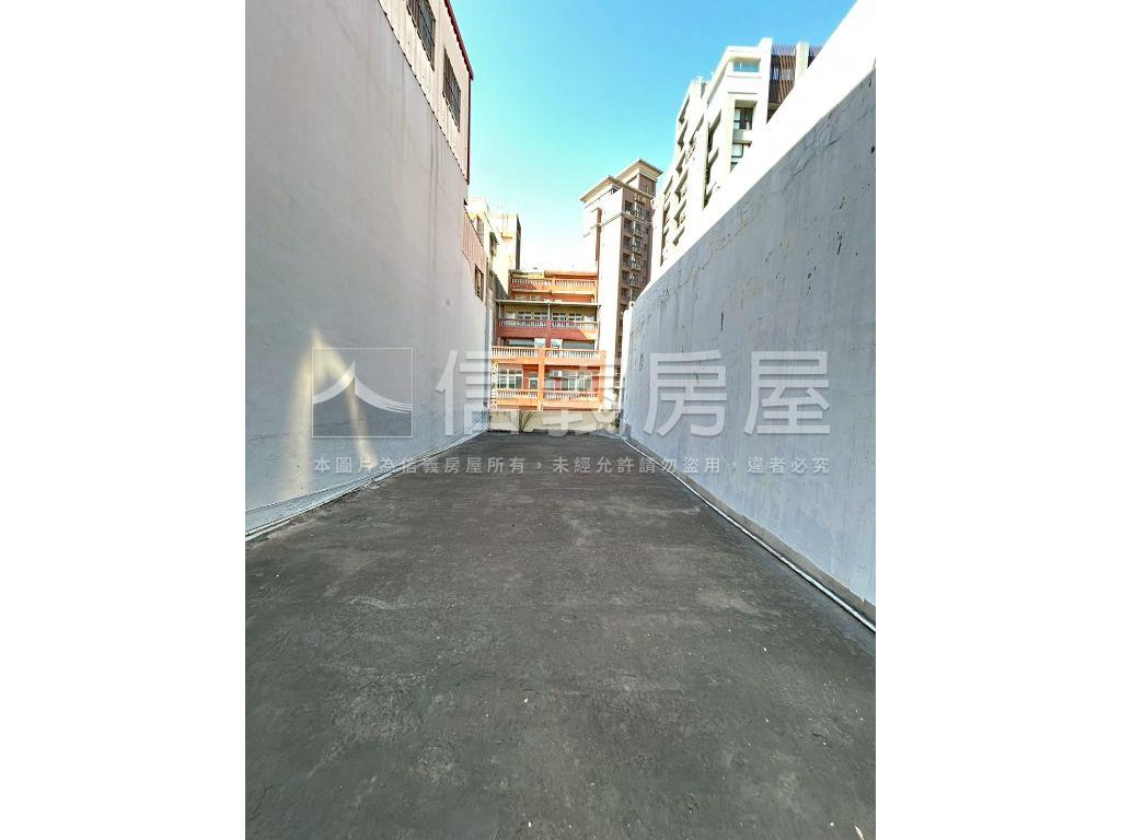 正中山東路金店面房屋室內格局與周邊環境